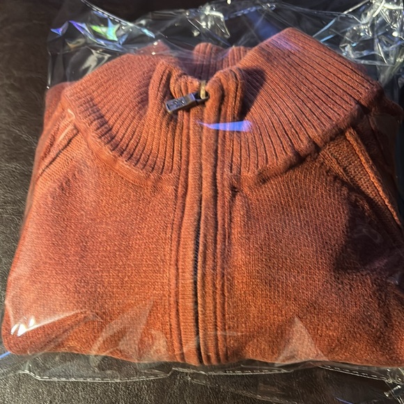 Tommy Bahama 1/4 Zip Pull Over Sweater Size XL. Copper Red. Mens - Picture 7 of 7